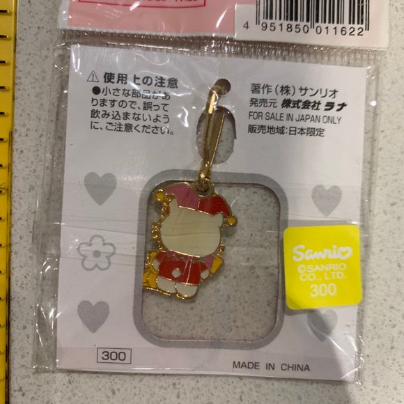 RARE CUTE VINTAGE 1998 HELLO KITTY JESTER CHARM - Picture 4 of 6